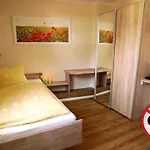 Appartementhotel Breitmattstub 3* 布勒塔尔