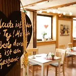 Appartementhotel Breitmattstub 公寓式酒店 布勒塔尔
