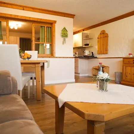 Appartementhotel Breitmattstub 3*